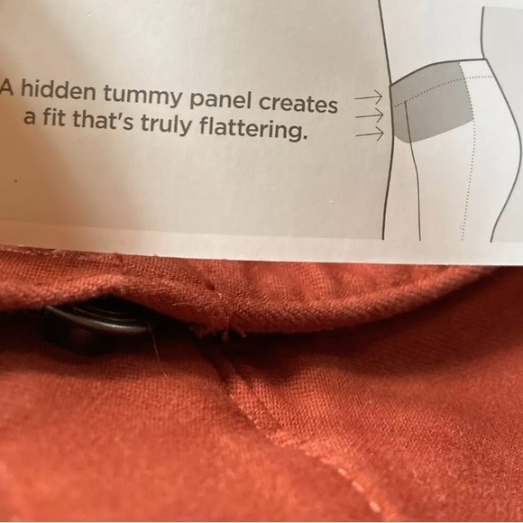 Christopher and Banks -the PERFECT Jean-  Ankle -Shaped Fit - Mid-Rise - Size 12 - Picture 5 of 7